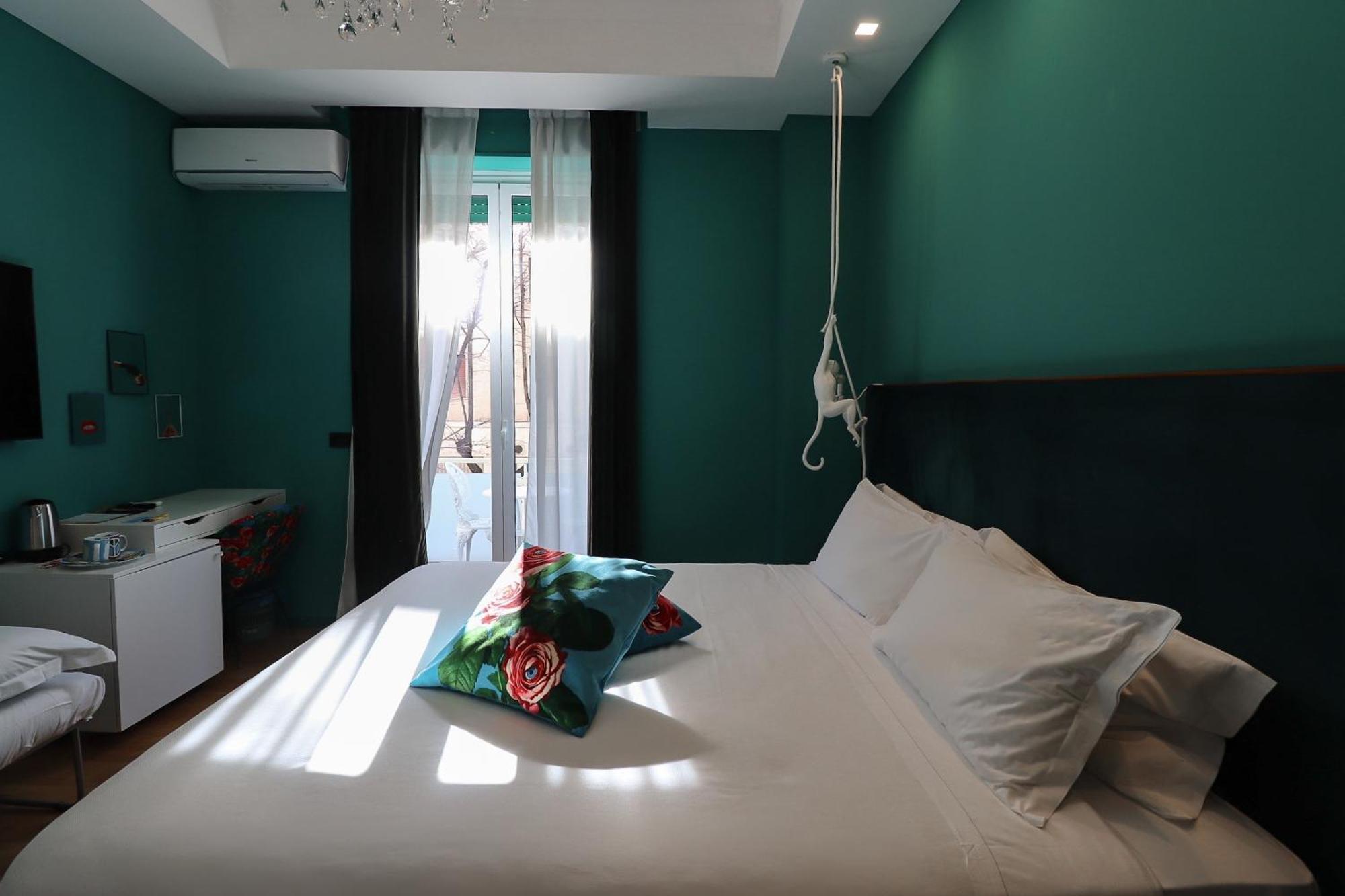 Aron Only Suites Bed And Breakfast Pescara Luaran gambar