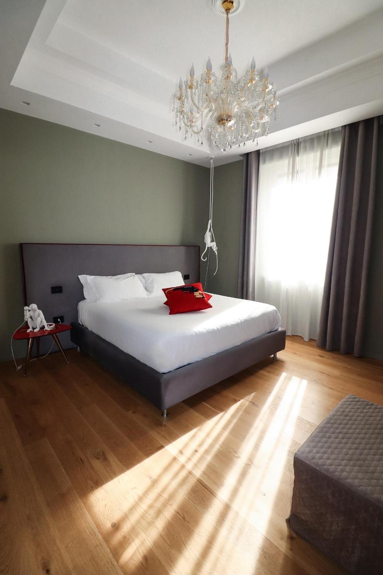 Aron Only Suites Bed And Breakfast Pescara Luaran gambar